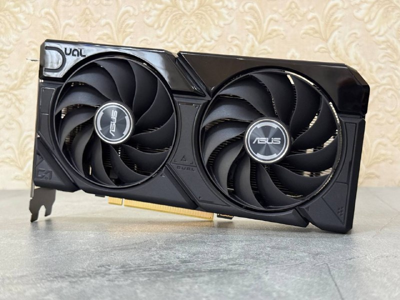 ASUS RTX 4060 DUAL 8 ГБ