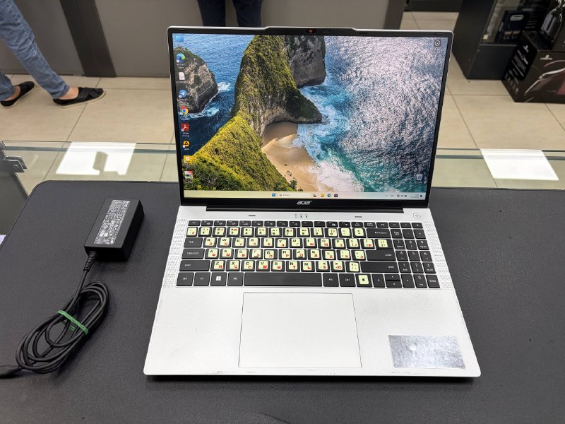 ACER ASPIRE LITE 2026 Intel 13