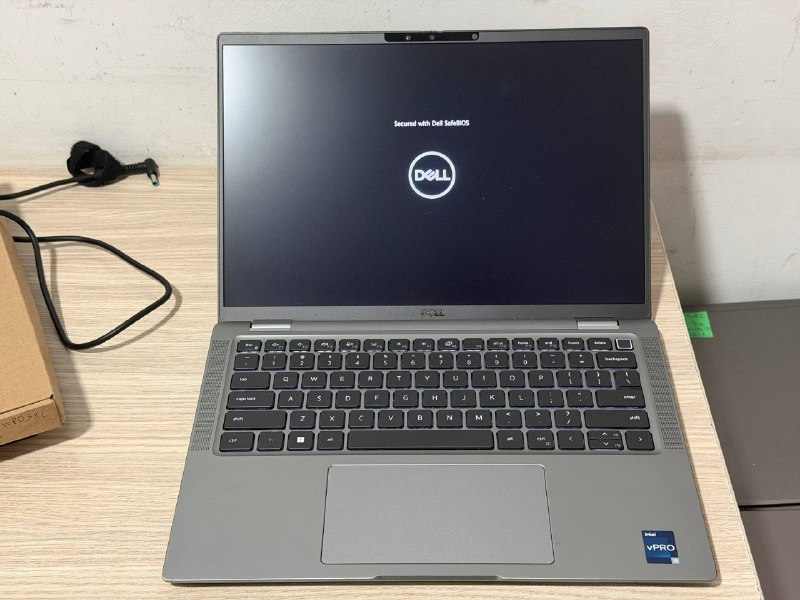 Dell latitude 7440 Intel 13
