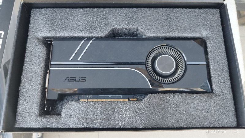 ASUS GTX 1060 6 ГБ