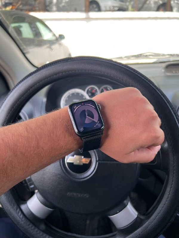 Apple Watch SE 44 мм