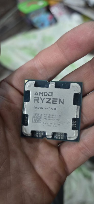 AMD Ryzen 7 7700