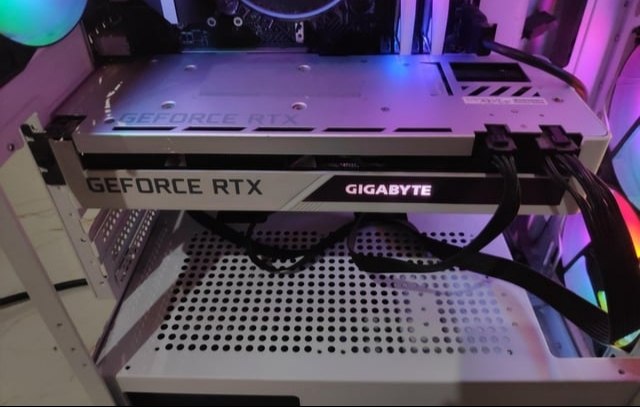 GIGABYTE RTX 3070 VISION 8 ГБ