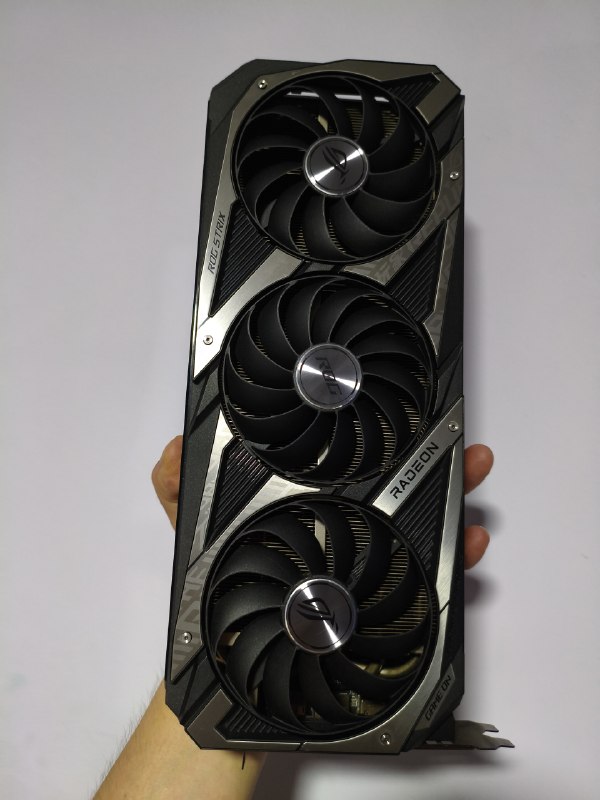 ASUS RX 6700XT ROG STRIX 12 ГБ