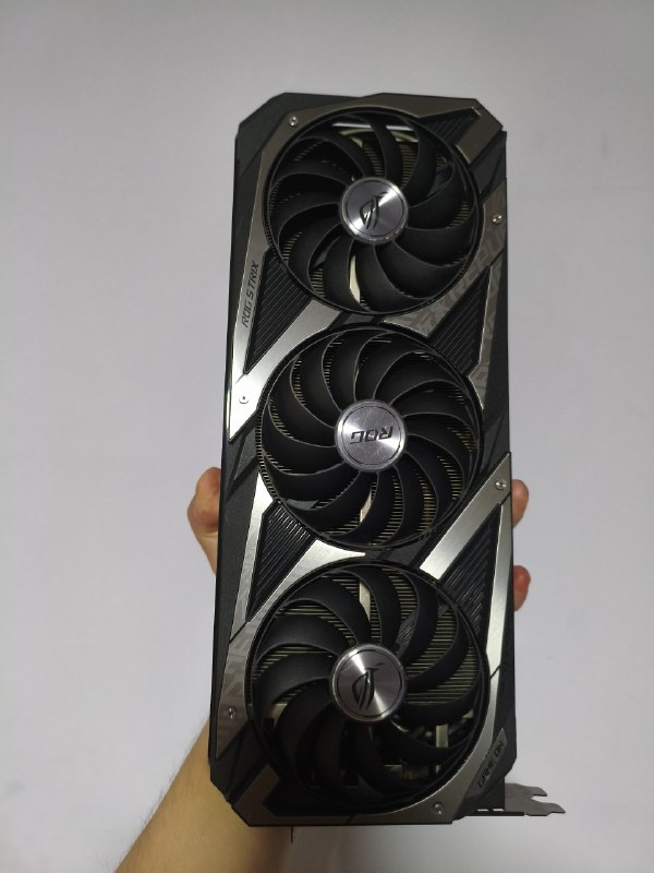 ASUS RTX 3070 ROG STRIX 8 ГБ