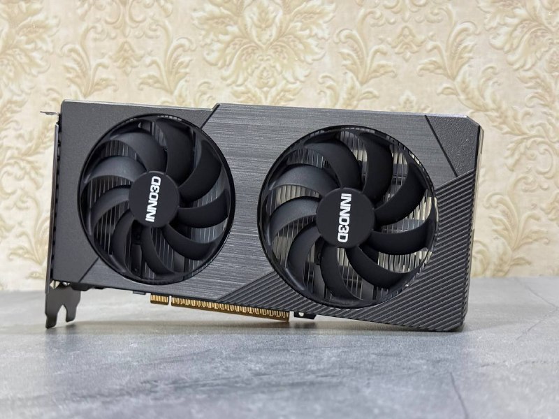 INNO3D RTX 5060 8 ГБ