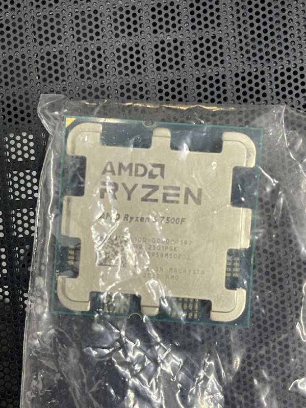 AMD Ryzen 5 7500F