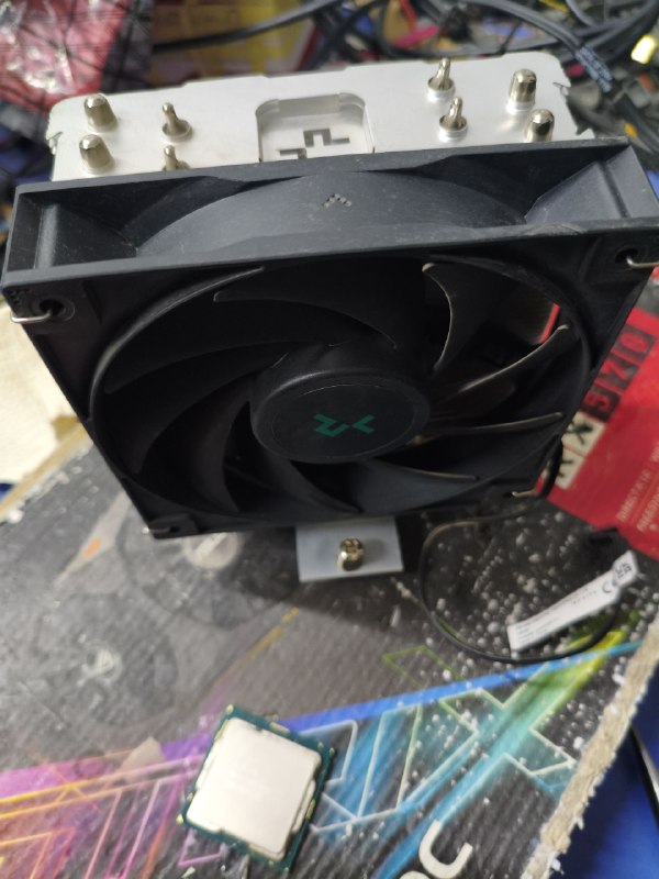 Intel Core i7-9700K