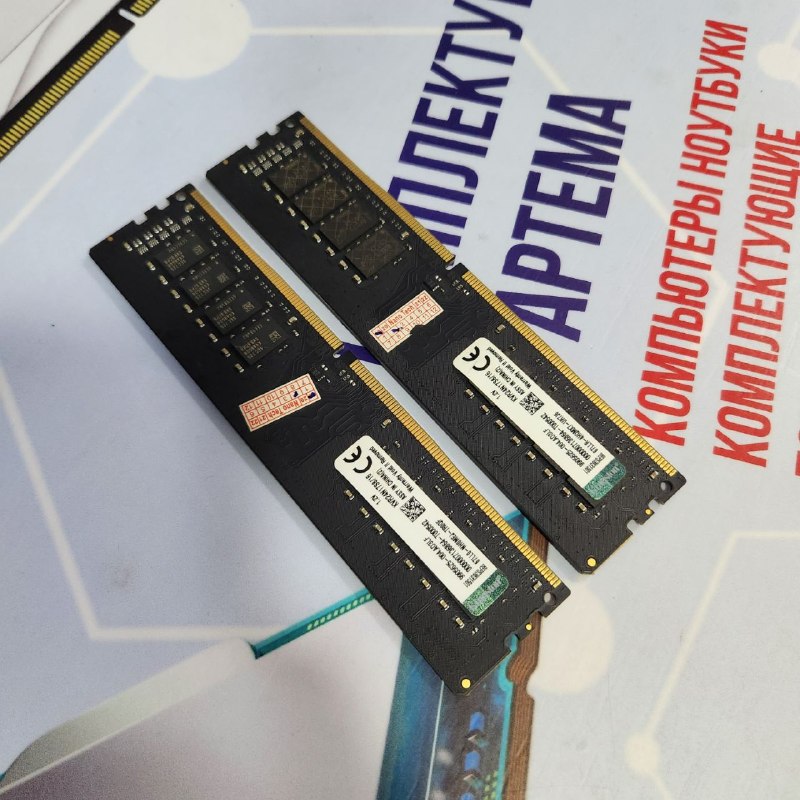 Kingston DDR4 32 ГБ 2400 МГц